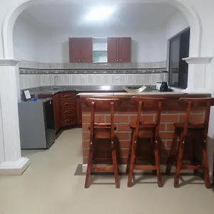  Apartamento Cerca A Aeropuerto